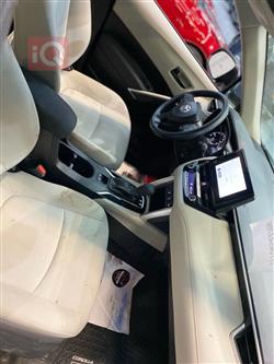 تۆیۆتا کۆرۆلا کرۆس